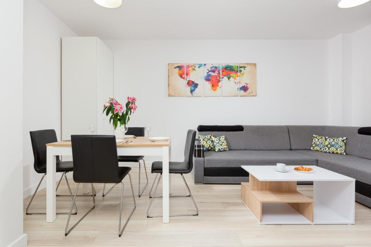 City Center Apartments Hoza By Noclegi Renters Varşovia Exterior foto