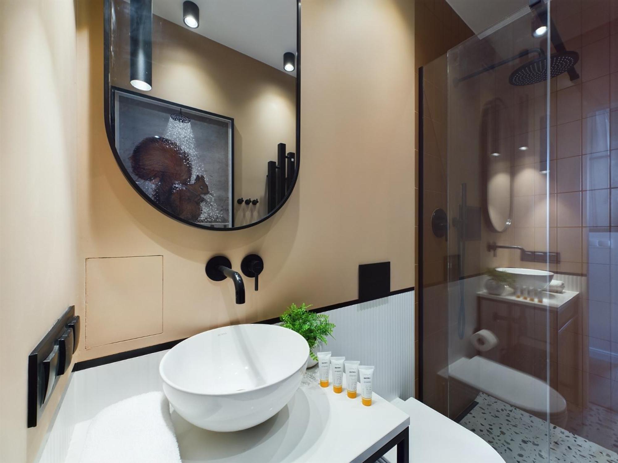 City Center Apartments Hoza By Noclegi Renters Varşovia Exterior foto